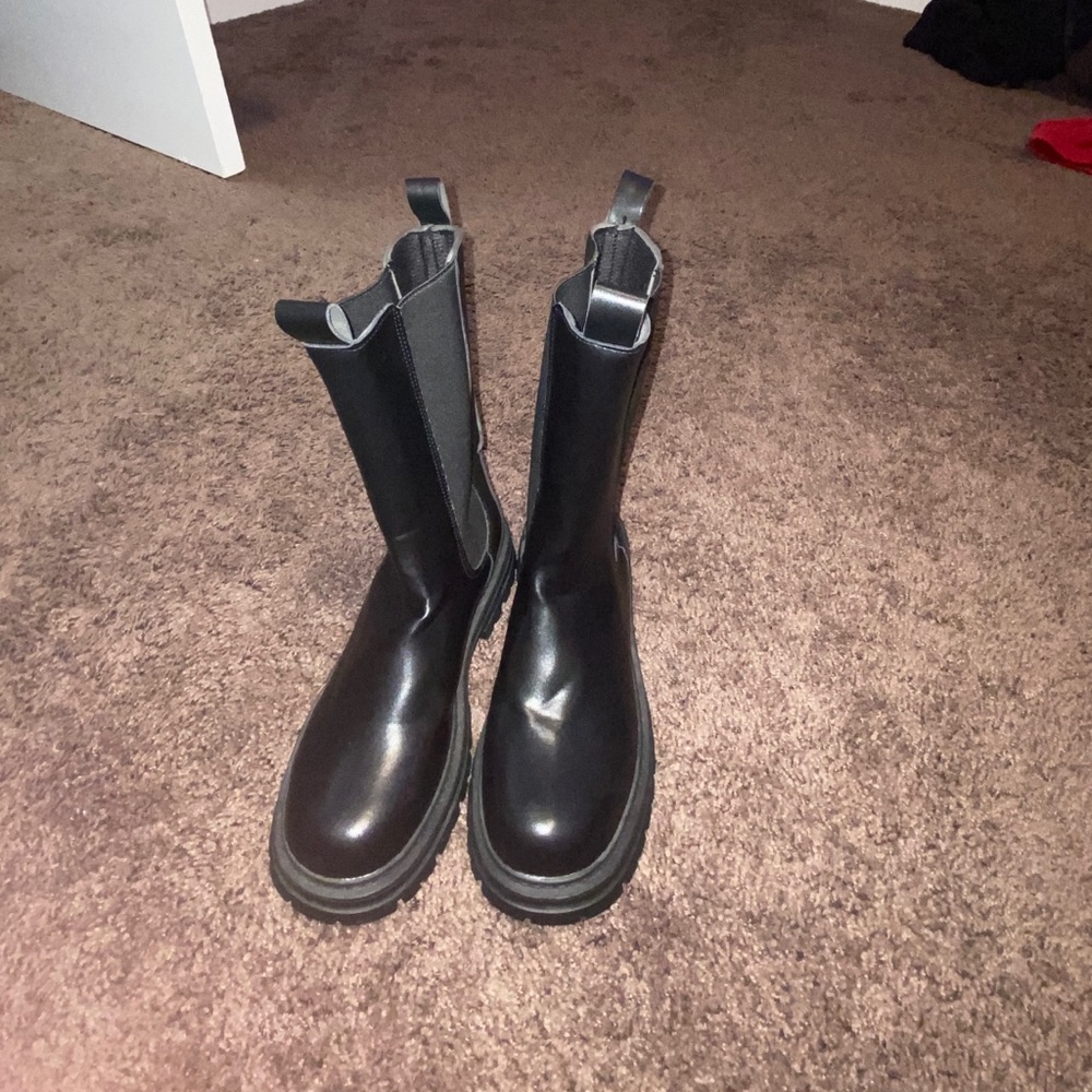 slip on boots